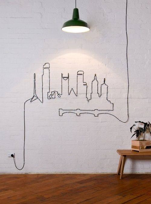 สร้างเรื่องราว ตกแต่งกำแพงด้วยสายไฟ