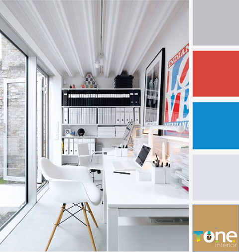 ห้องทำงานมีชีวิตชีวาด้วยสีขาว